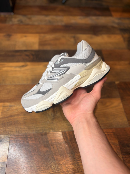 New Balance 9060 Raincloud (Brand New - 6.5Y)