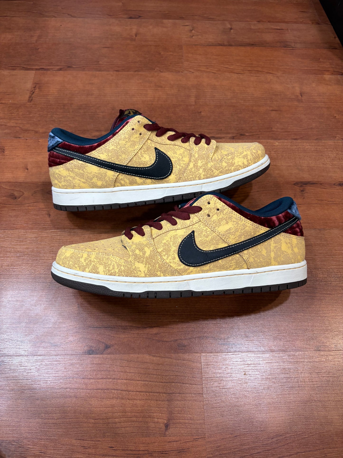 Nike Dunk Low SB City of Cinema (Size 14 Men)