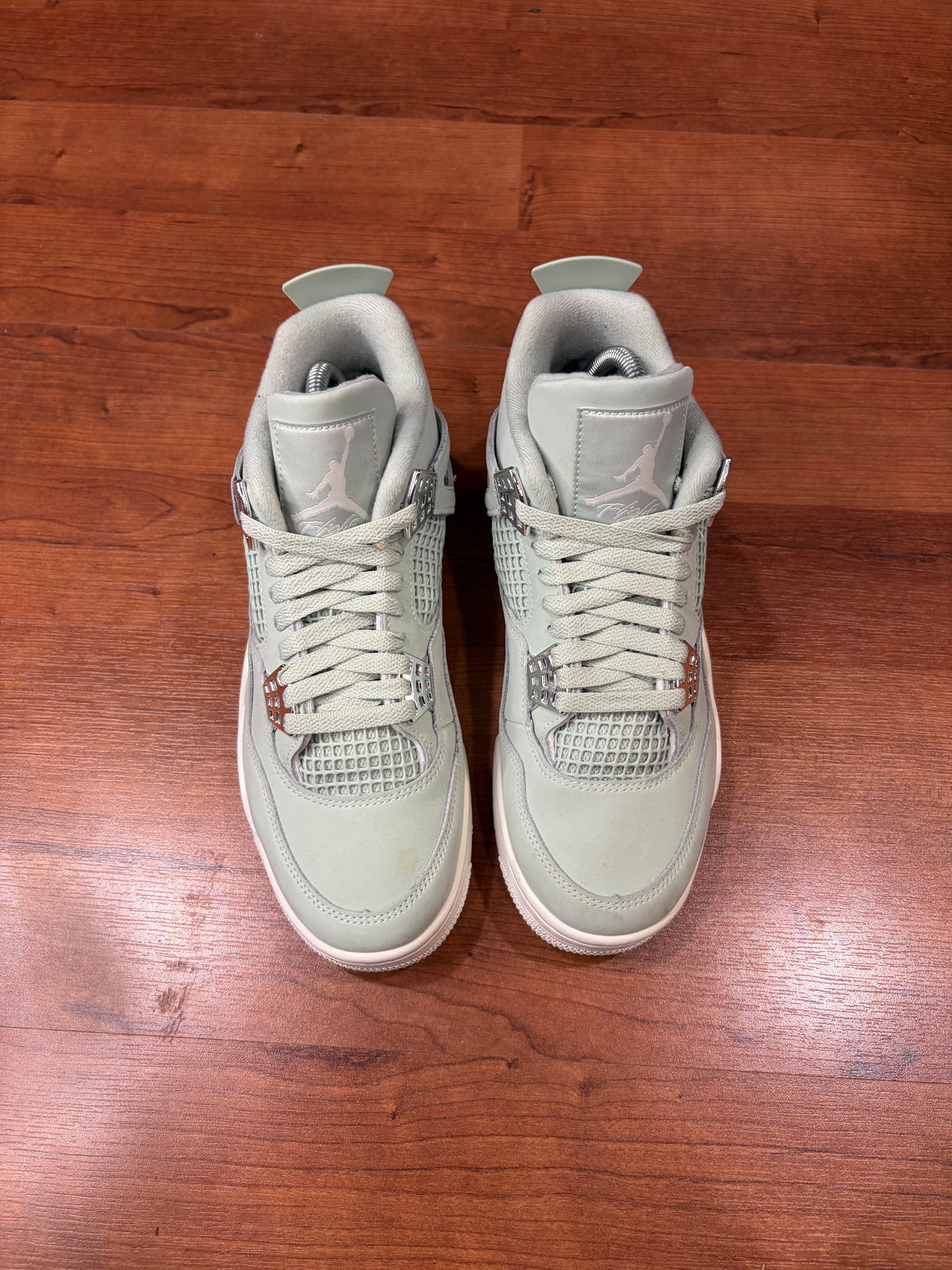 AJ4 Retro Seafoam Sail (Size 9W / 7.5M)