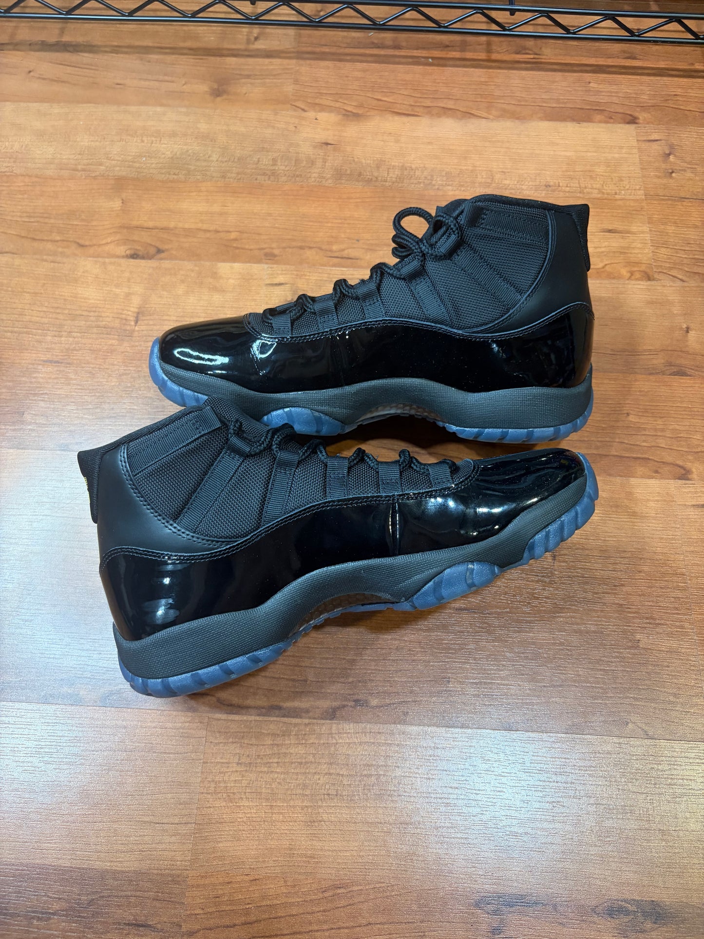 Jordan Retro 11 Gamma Blue (Size 11 Mens)