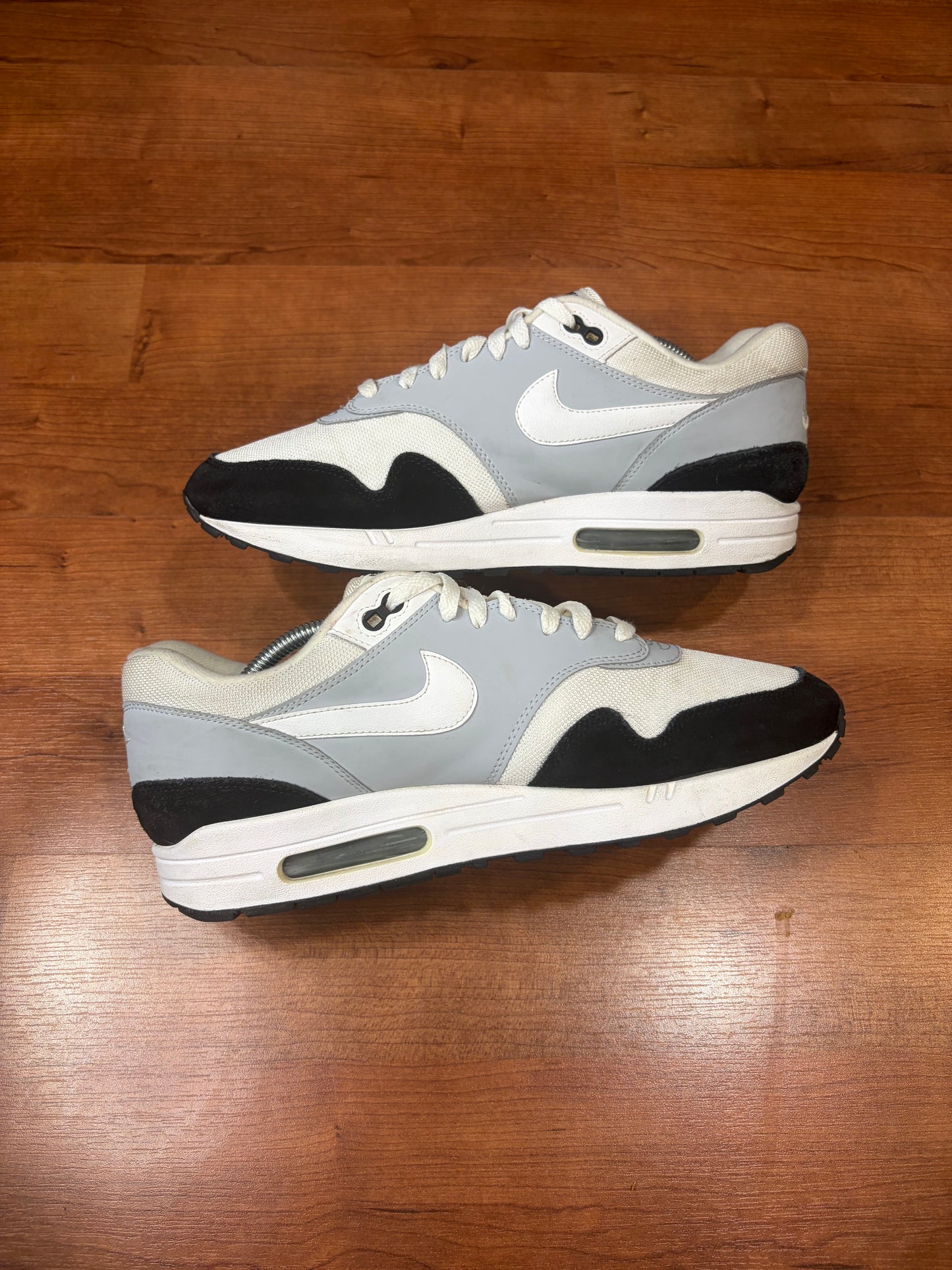 Nike Air Max 1 Wolf Grey Black (Size 10.5 Mens)