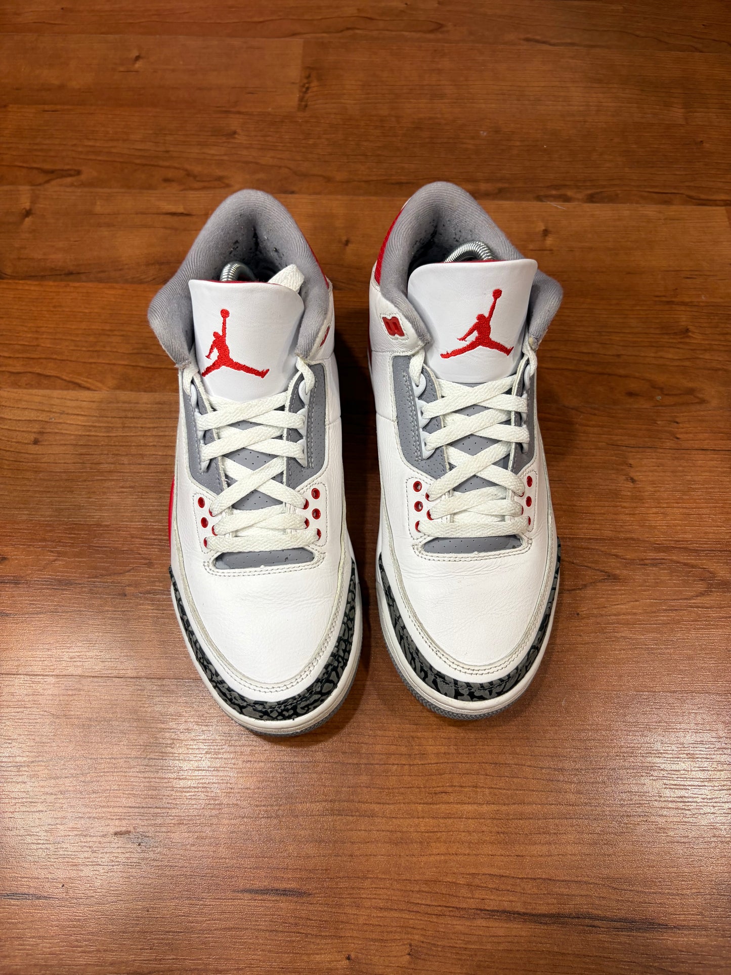 Jordan Retro 3 Fire Red (Size 8.5 Mens)