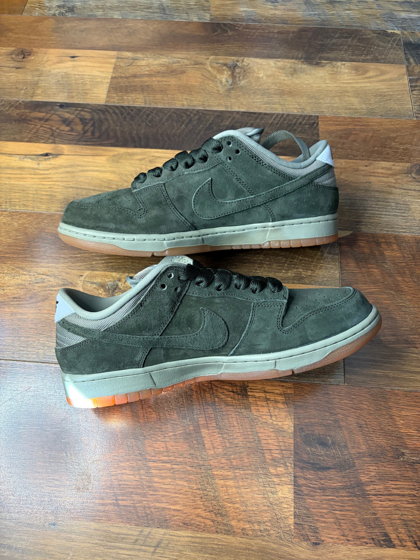 Nike Dunk Low SB Sequoia (Brand New)