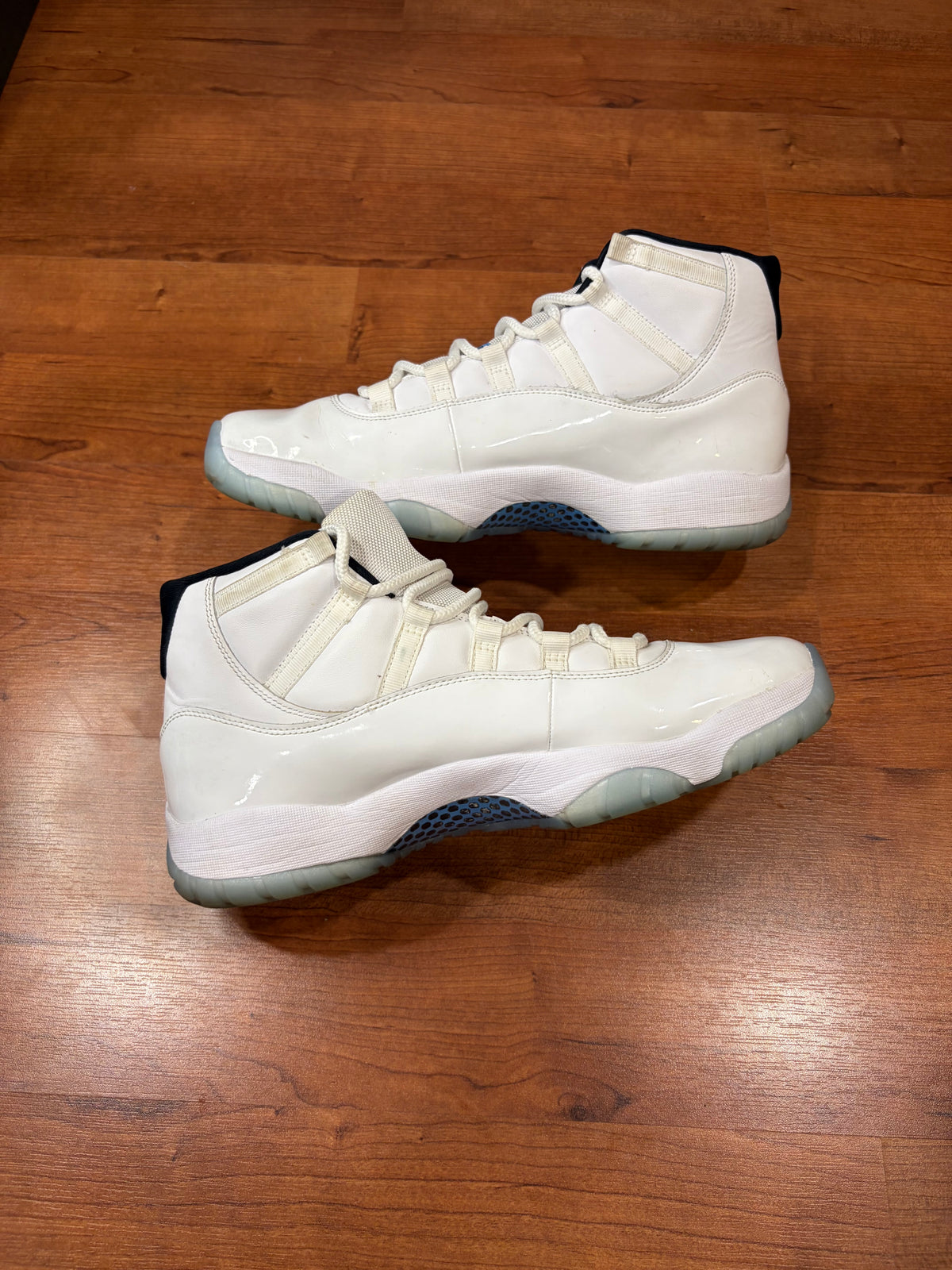 Jordan Retro 11 Legend Blue (Size 13 Mens)