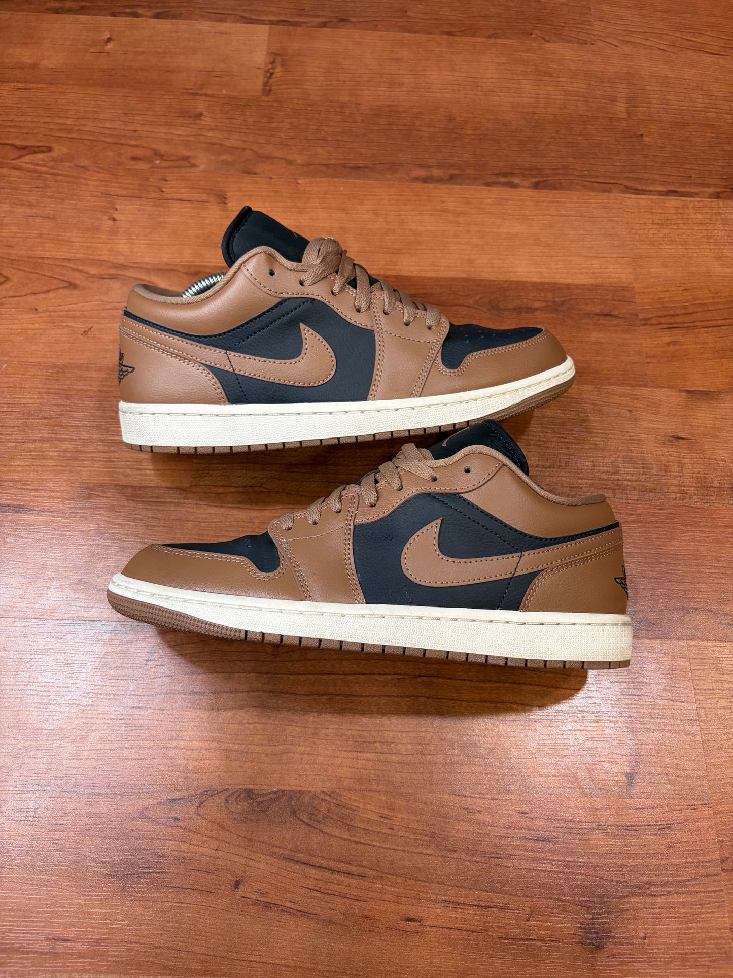 Jordan 1 Low Archaeo Brown (Size 11W / 9.5M)