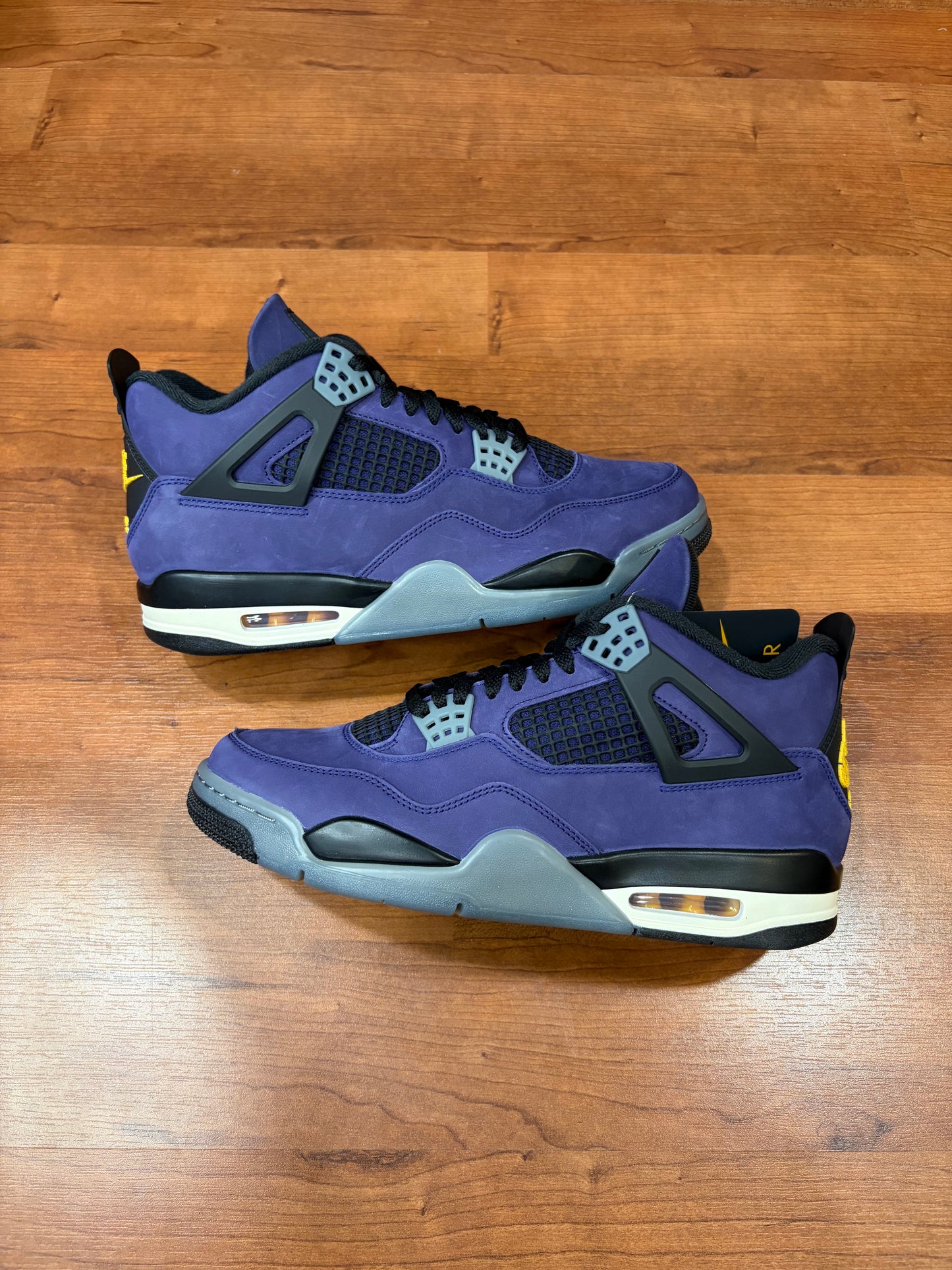 Jordan Retro 4 Laker (Brand New - 11M)