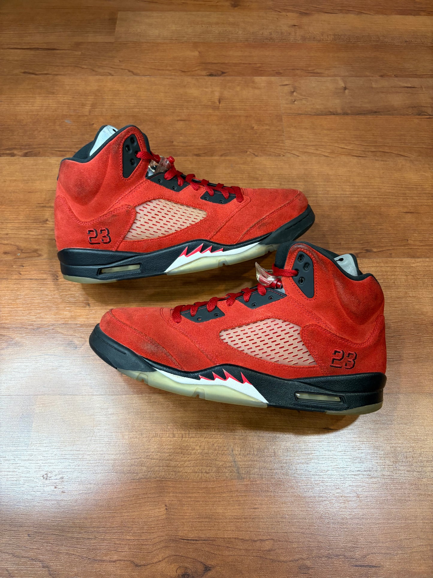 Jordan Retro 5 Raging Bull (Size 13 Mens)